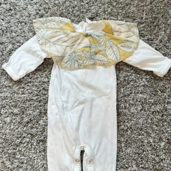 Kate Quinn 0-3 Month Adorable Footie Pajama Floral Collar Snap Bottom Girly - Picture 2 of 5